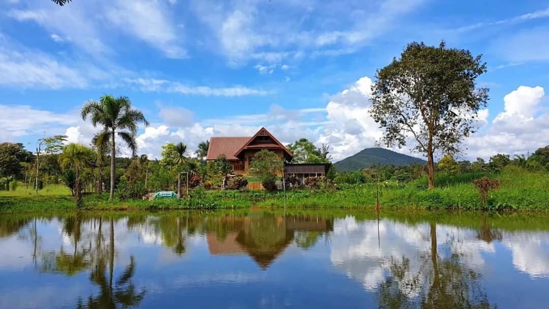 Homdoiintr Farmstay ฮ่อมดอยอินทร์ ฟาร์มสเตย์ Ban Huai Kaeo Екстер'єр фото