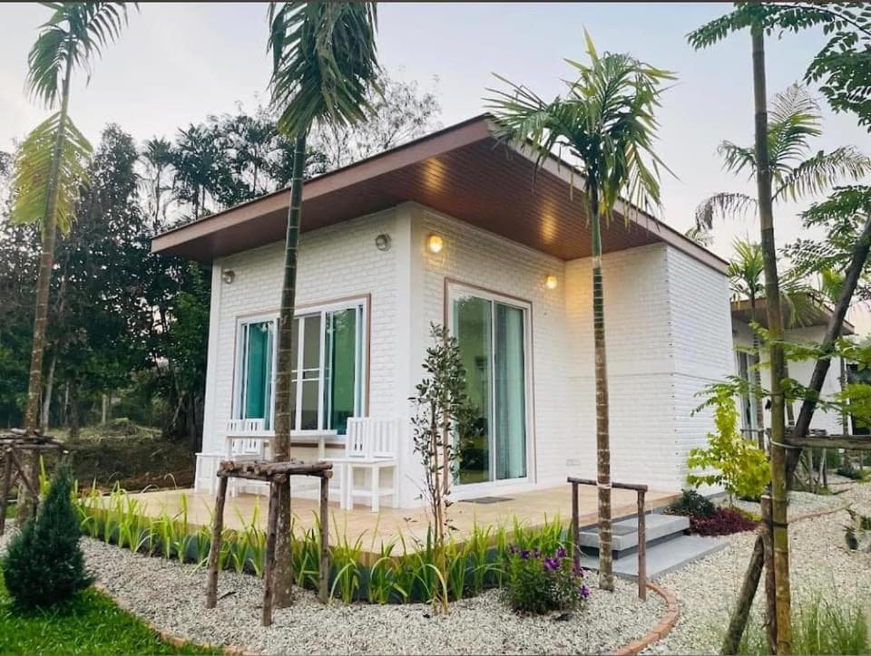 Homdoiintr Farmstay ฮ่อมดอยอินทร์ ฟาร์มสเตย์ Ban Huai Kaeo Екстер'єр фото